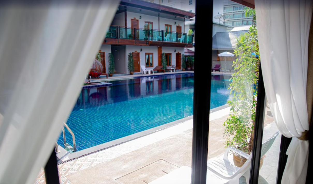 Paradise Land Resort Pattaya Exteriör bild