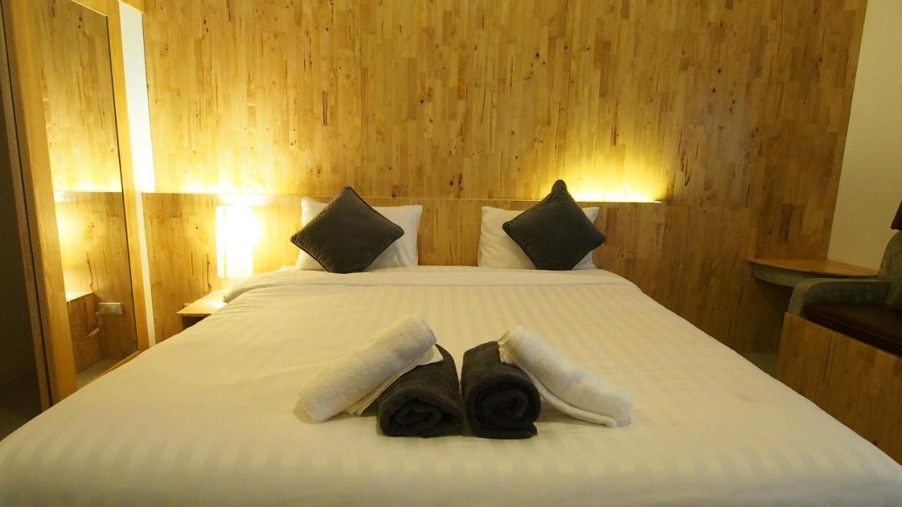 Paradise Land Resort Pattaya Exteriör bild